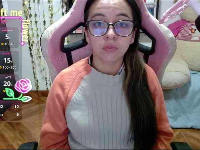 Maggie-Fox webcam