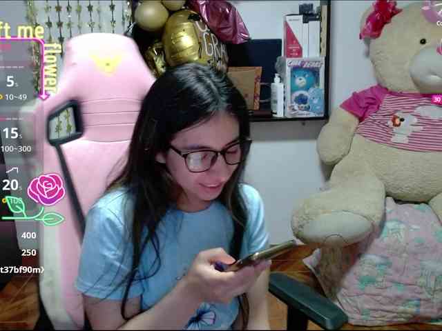 Maggie-Fox webcam