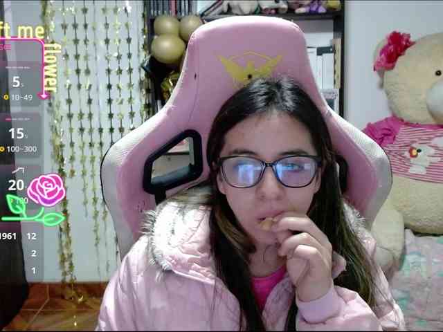 Maggie-Fox webcam