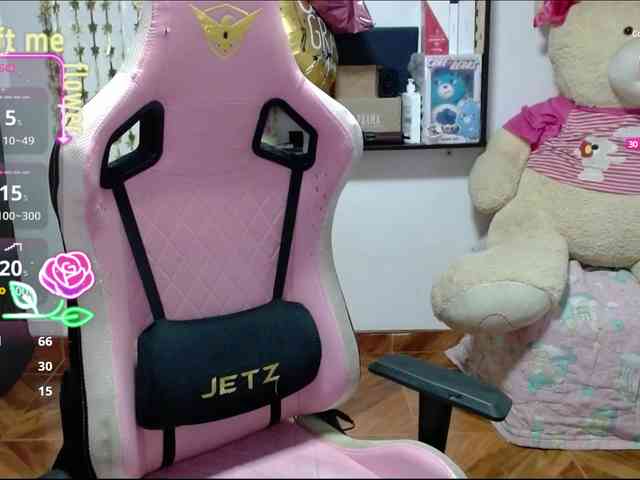 Maggie-Fox webcam