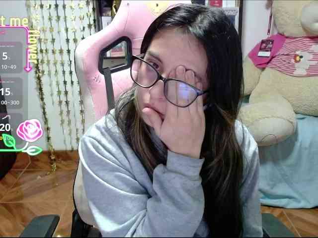 Maggie-Fox webcam