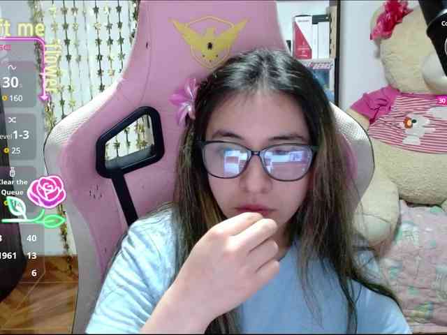 Maggie-Fox webcam
