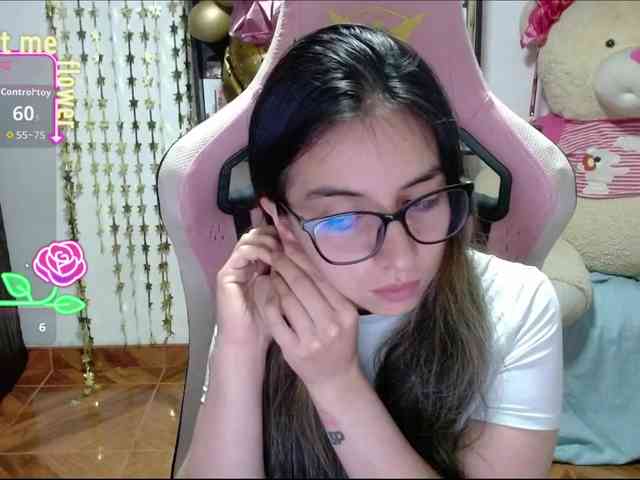 Maggie-Fox webcam