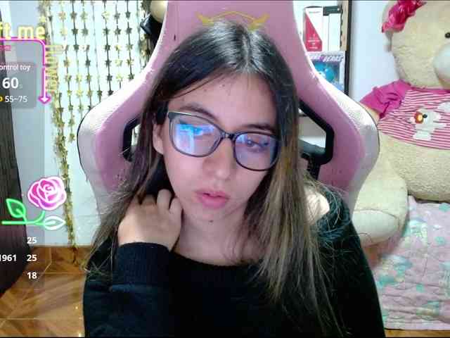 Maggie-Fox webcam