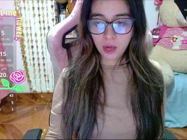 Maggie-Fox webcam