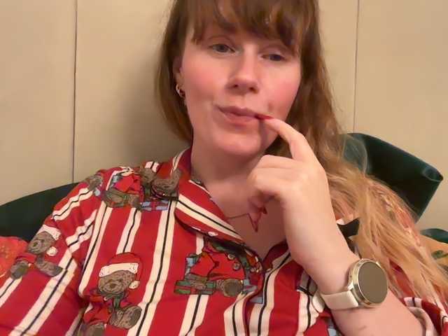 REDHEADROSIE's BongaCams show and profile