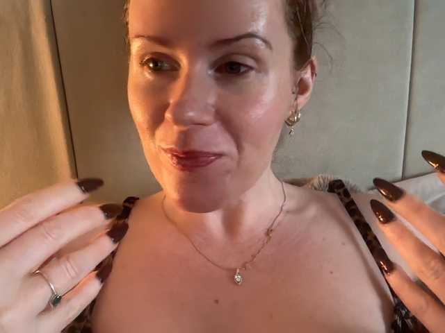 REDHEADROSIE's BongaCams show and profile