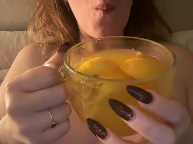 REDHEADROSIE's BongaCams show and profile