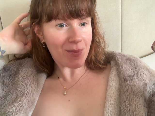 REDHEADROSIE from BongaCams is Freechat