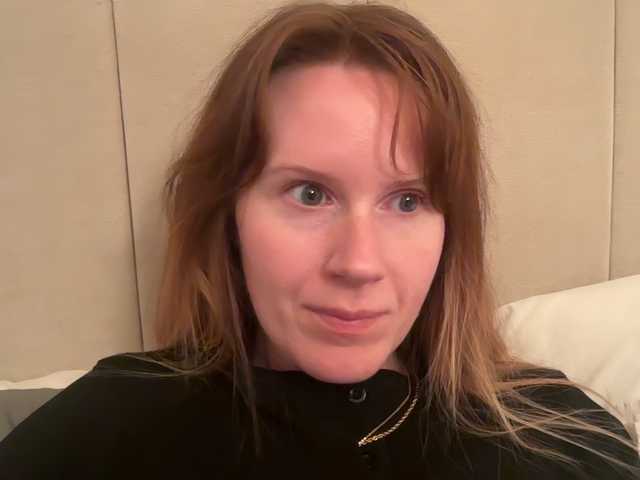  REDHEADROSIE chat room