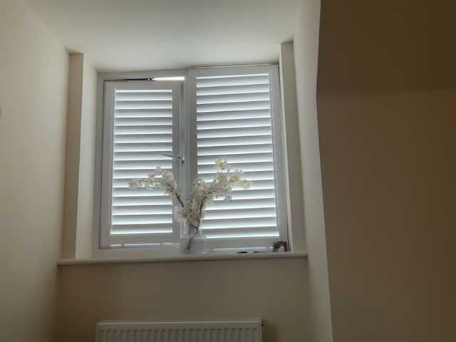 REDHEADROSIE — TIP 85 -- Walking on a treadmill in a thong.36, armpits on display.UK teacher.Naughty vibes.#British #Redhead #MILF #CuteFeet #BigAss #BigBoobs #Twerk #Anal