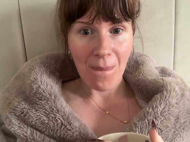 REDHEADROSIE's BongaCams show and profile