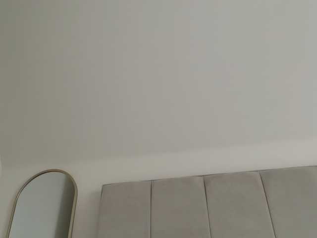 REDHEADROSIE — TIP 85 -- Walking on a treadmill in a thong.36, armpits on display.UK teacher.Naughty vibes.#British #Redhead #MILF #CuteFeet #BigAss #BigBoobs #Twerk #Anal