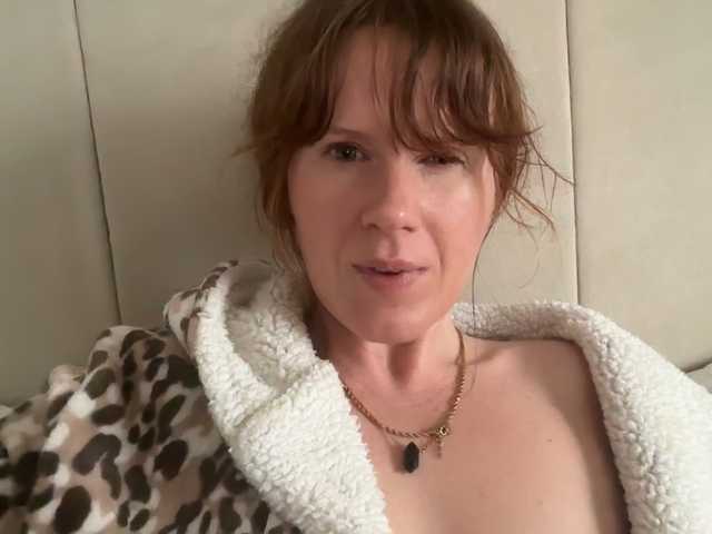REDHEADROSIE from BongaCams
