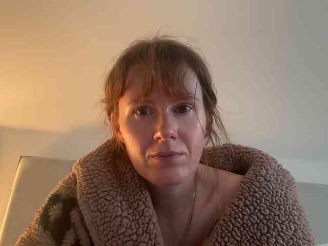 REDHEADROSIE webcam