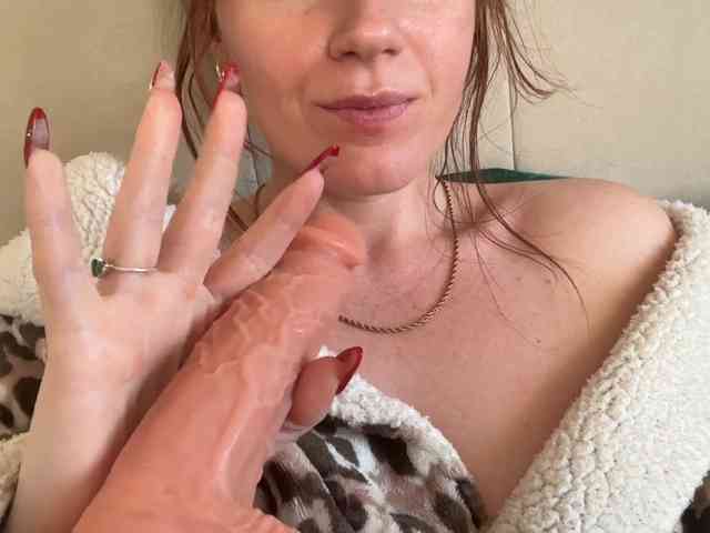 REDHEADROSIE REDHEADROSIE