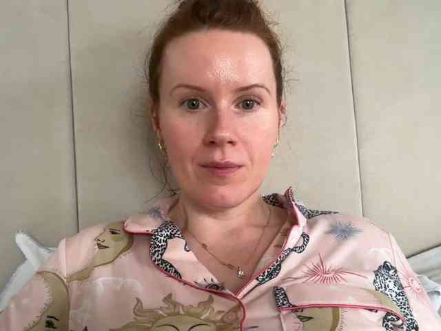 REDHEADROSIE REDHEADROSIE