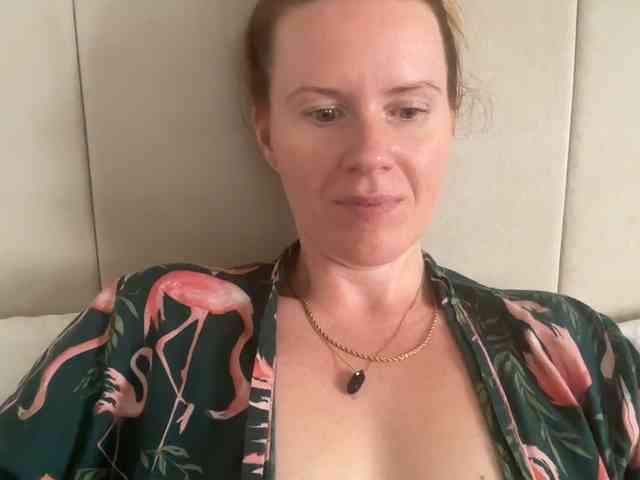 REDHEADROSIE REDHEADROSIE