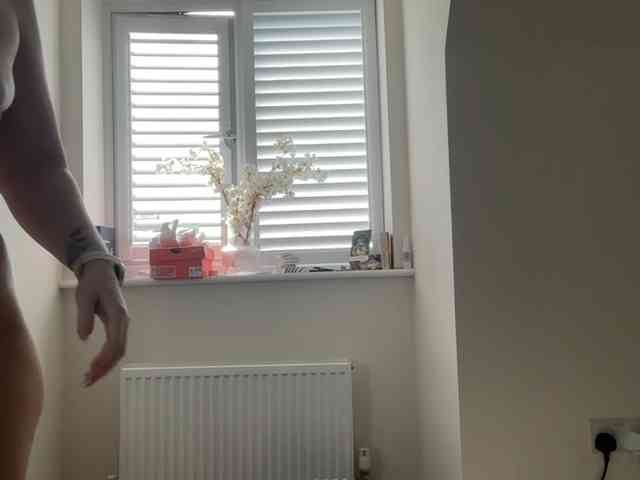 REDHEADROSIE webcam