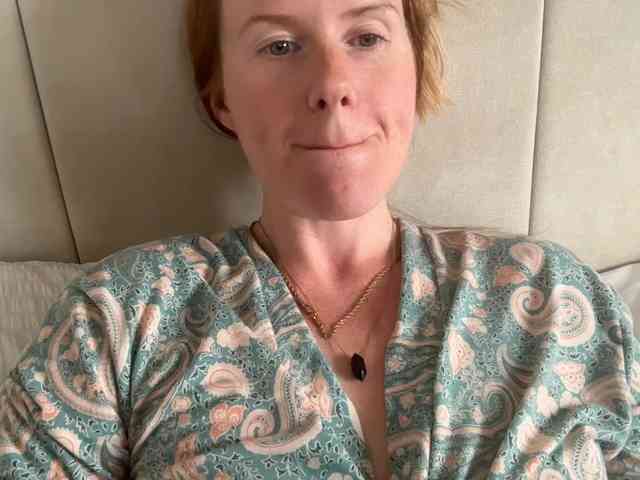 REDHEADROSIE webcam