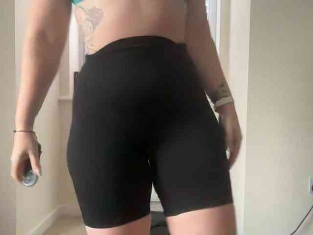 REDHEADROSIE webcam