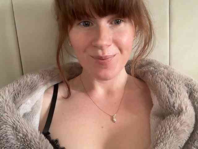 REDHEADROSIE REDHEADROSIE