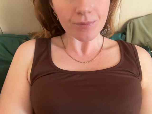 REDHEADROSIE webcam