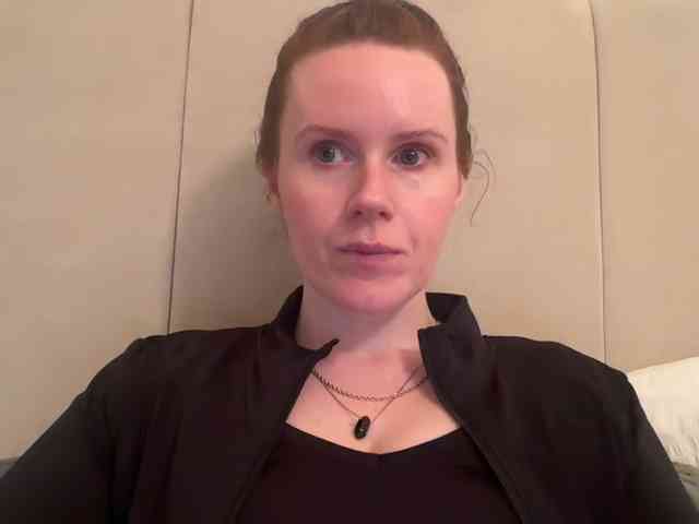 REDHEADROSIE webcam