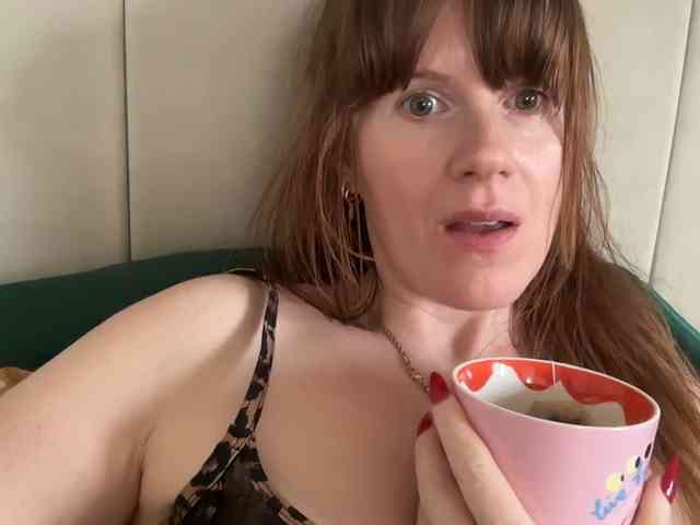 REDHEADROSIE webcam