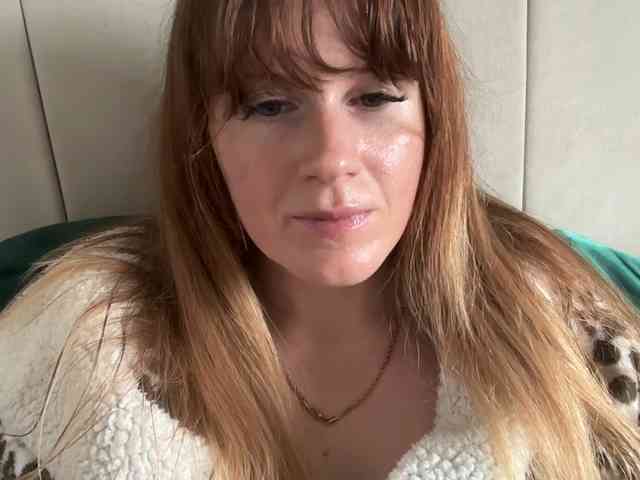 REDHEADROSIE REDHEADROSIE