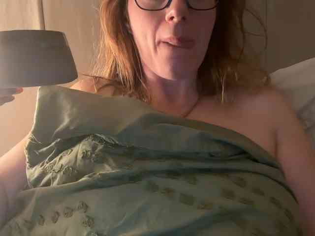 REDHEADROSIE webcam