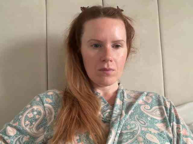 REDHEADROSIE webcam