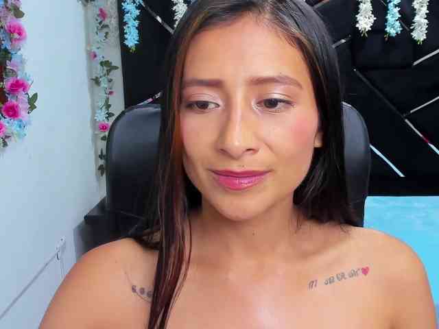 SharlotRodriguez webcam