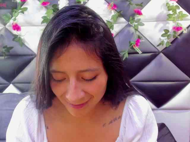 SharlotRodriguez webcam