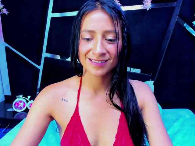 SharlotRodriguez webcam