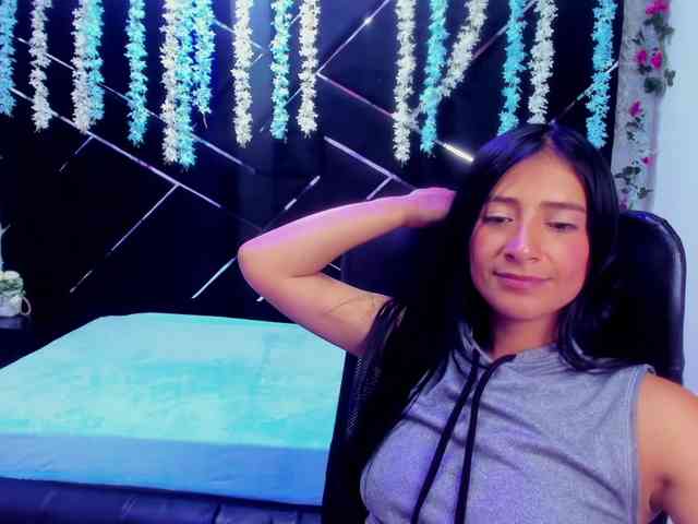 SharlotRodriguez webcam