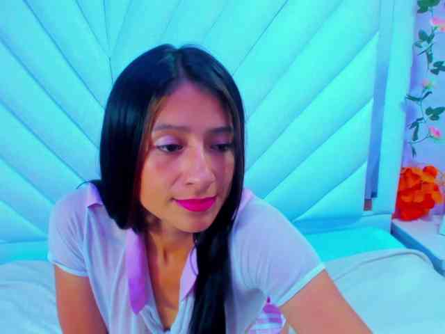 SharlotRodriguez webcam