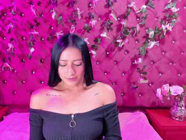 SharlotRodriguez webcam