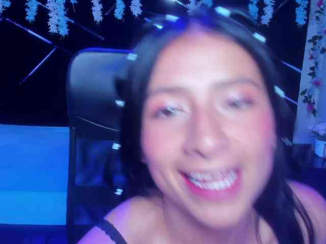 SharlotRodriguez webcam