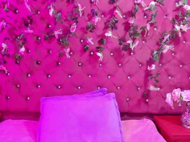 SharlotRodriguez webcam