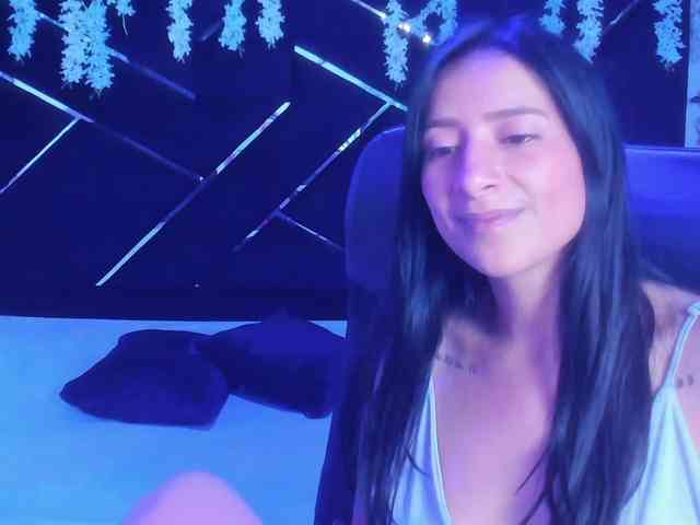 SharlotRodriguez webcam