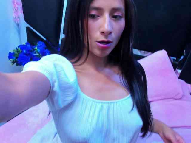 SharlotRodriguez webcam