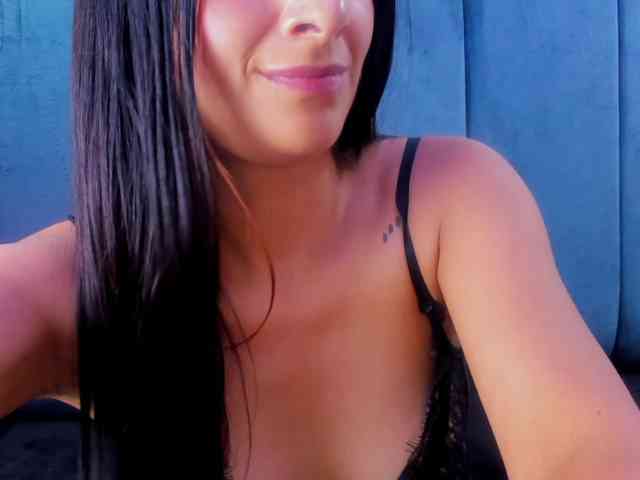 SharlotRodriguez webcam