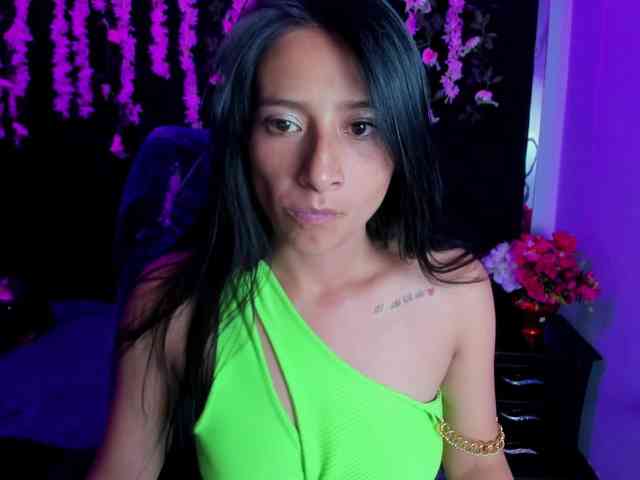 SharlotRodriguez webcam