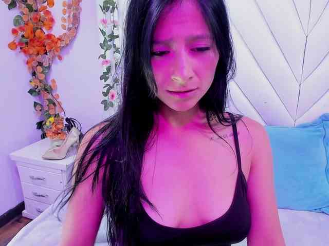 SharlotRodriguez webcam