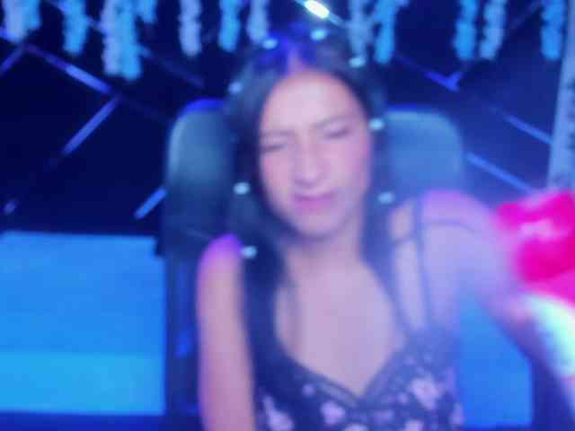 SharlotRodriguez webcam