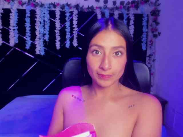 SharlotRodriguez webcam