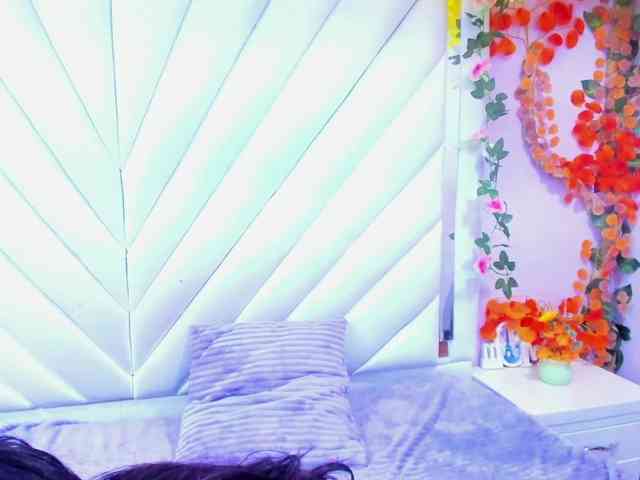 SharlotRodriguez webcam