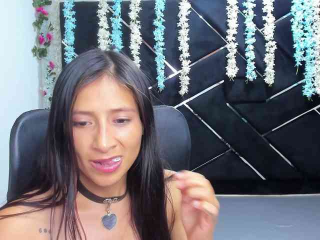 SharlotRodriguez webcam