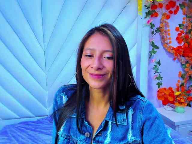 SharlotRodriguez webcam